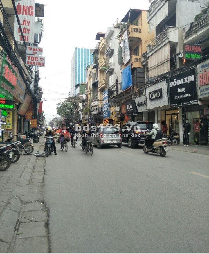 Bán nhà phố Nguyễn Lương Bằng kinh doanh dòng tiền mặt tiền rộng nhà có hồ sơ thiết kế