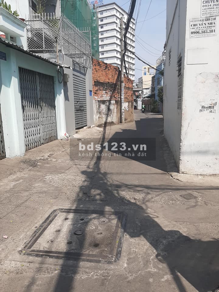 Chính chủ cần bán nhà đường Nguyên Hồng đặc biệt hiếm giá bán chỉ 5,1 tỷ, bàn giao ngay