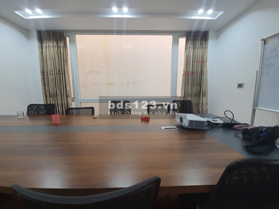 Làng Việt Kiều Châu Âu, Mỗ Lao Hà Đông, phân lô ô tô dt 5x13.6m, 5 tầng, giá tốt đầu tư