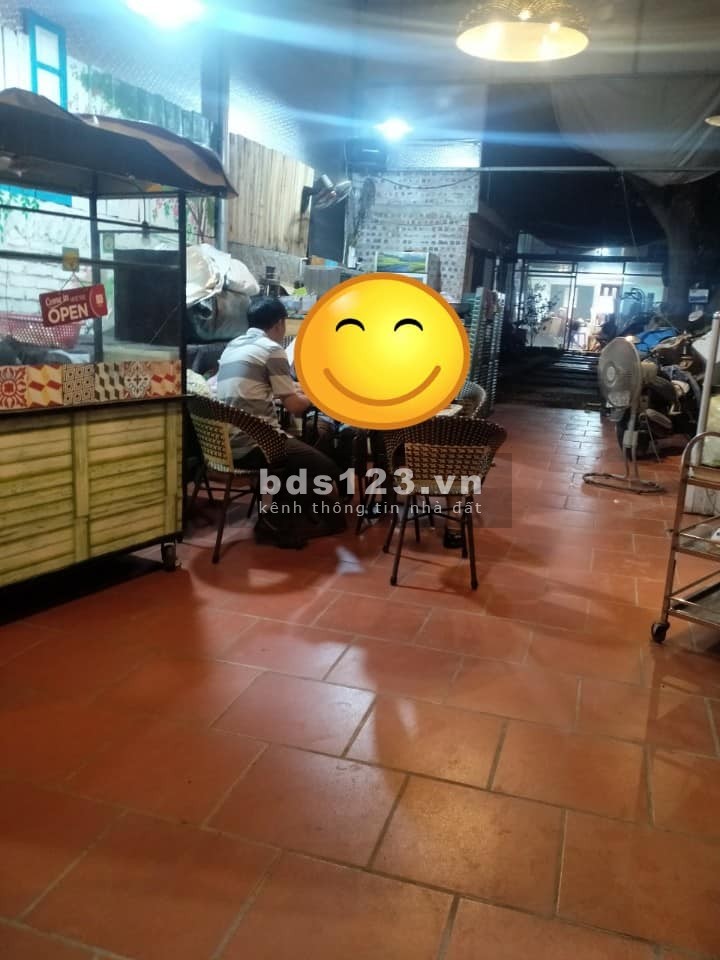 Chủ đang cần tiền bán nhà 1 in 2 căn Ngô gia Tự, Ngọc Thụy giá 18 tỷ, đi trước bán trước.