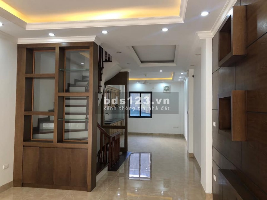 Cực hiếm nhà Phan Đình Giót Quận Thanh Xuân diện tích 40/43m2 cấp 4 giá 3.95 tỷ