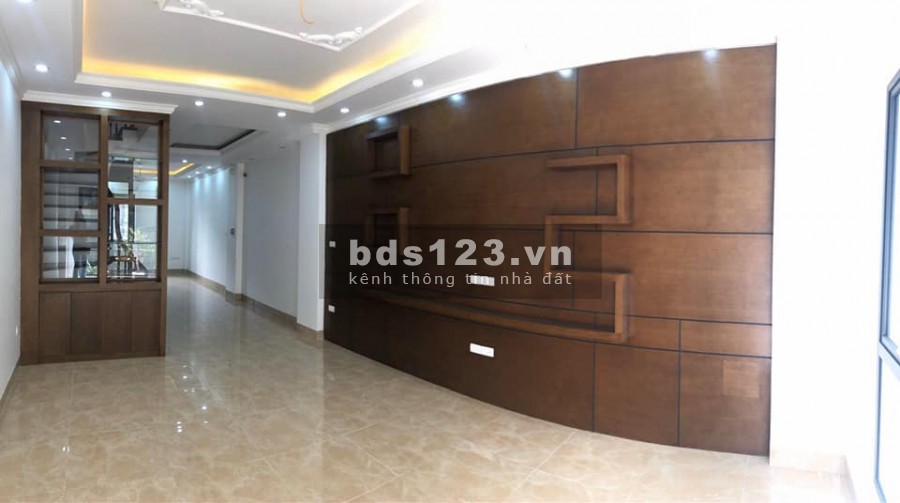 Cực hiếm nhà Phan Đình Giót Quận Thanh Xuân diện tích 40/43m2 cấp 4 giá 3.95 tỷ