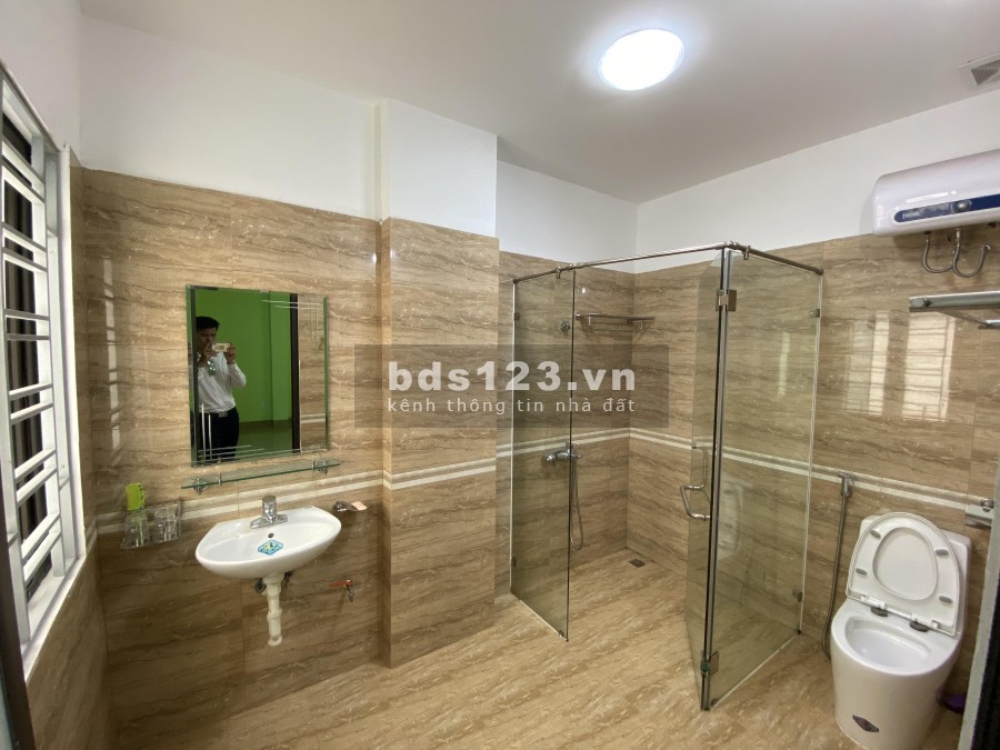 Bán nhà Ngọc Thuỵ Quận Long Biên, ô tô tránh, kinh doanh đỉnh, dt 76m2, 4 tầng, giá 8.5 tỷ