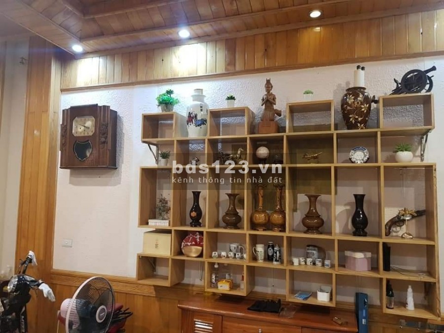 Bán nhà đẹp ngay trung tâm Đống Đa 6 tầng kinh doanh đỉnh nội thất siêu đẹp, bày trí hợp lí