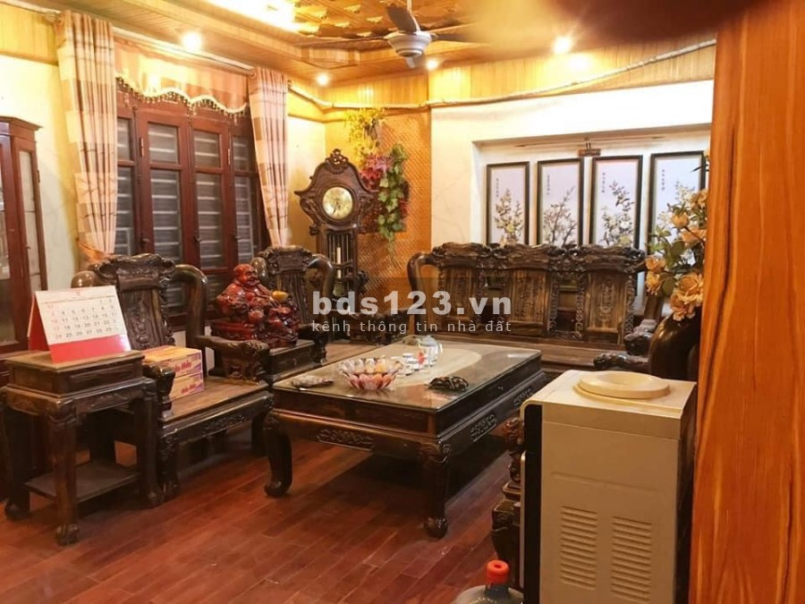 Bán nhà ngõ 79 Cầu Giấy, Hà Nội. Ngõ rộng thông thoáng dt 55m2 giá bán nhà chỉ nhỉnh 5 tỷ
