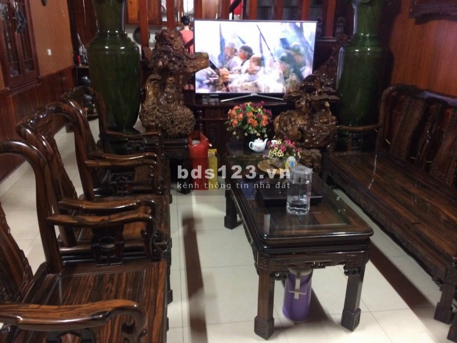 Chính chủ cần bán nhà Hoàng Mai diện tích 55m2, 3 tầng đúc giá chỉ 2.9 tỷ LH: 0886644228