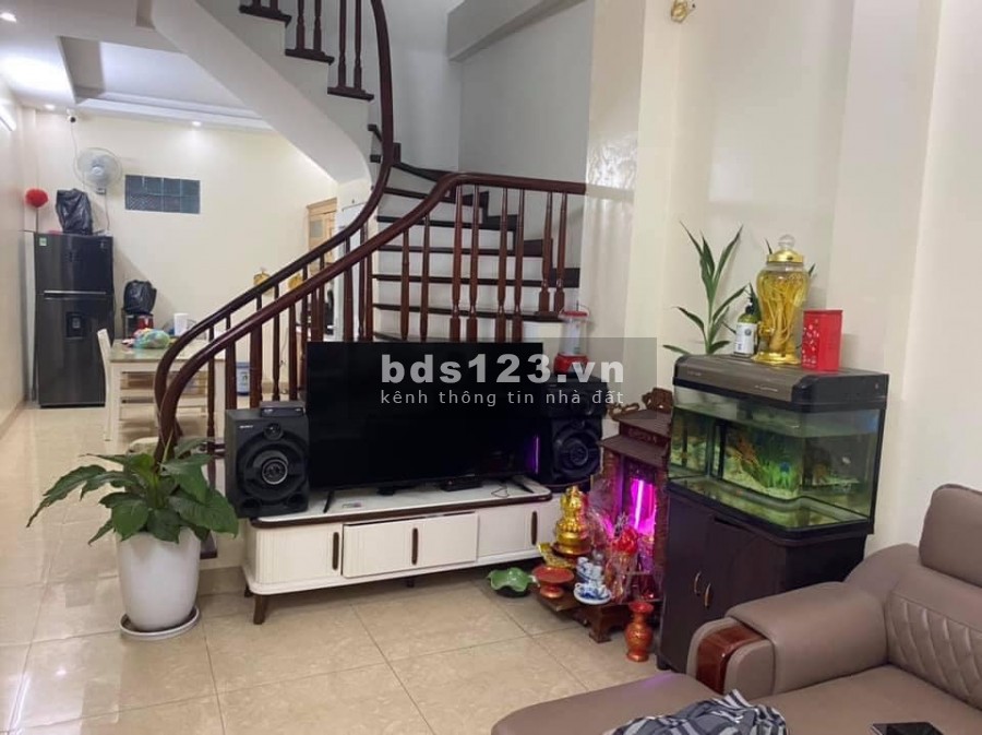 Bán nhà 5 tầng lô góc ngay gần Aeon Mall diện tích 30m2 giá siêu đẹp chỉ 3 tỷ nhỉnh