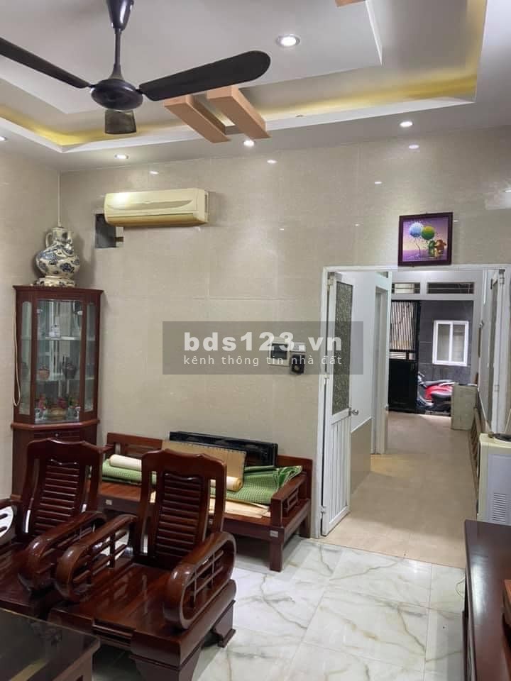 Bán Nhà Phố Khâm Thiên, Nhỏ Hiếm diện tích 46m2, 1 Tầng, giá bán 1 Tỷ 750, lh 0936505084
