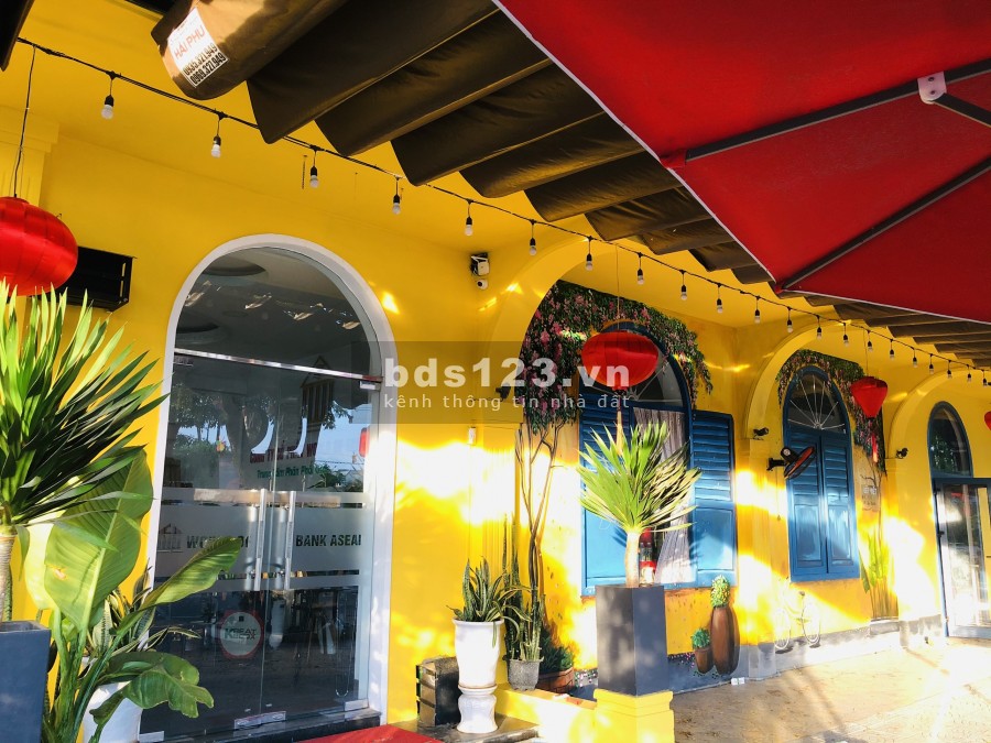 Cần cho thuê nhà 2 tầng 2 mặt tiền 200m2 gần cầu Nguyễn Tri Phương, Hòa Xuân, Đà Nẵng
