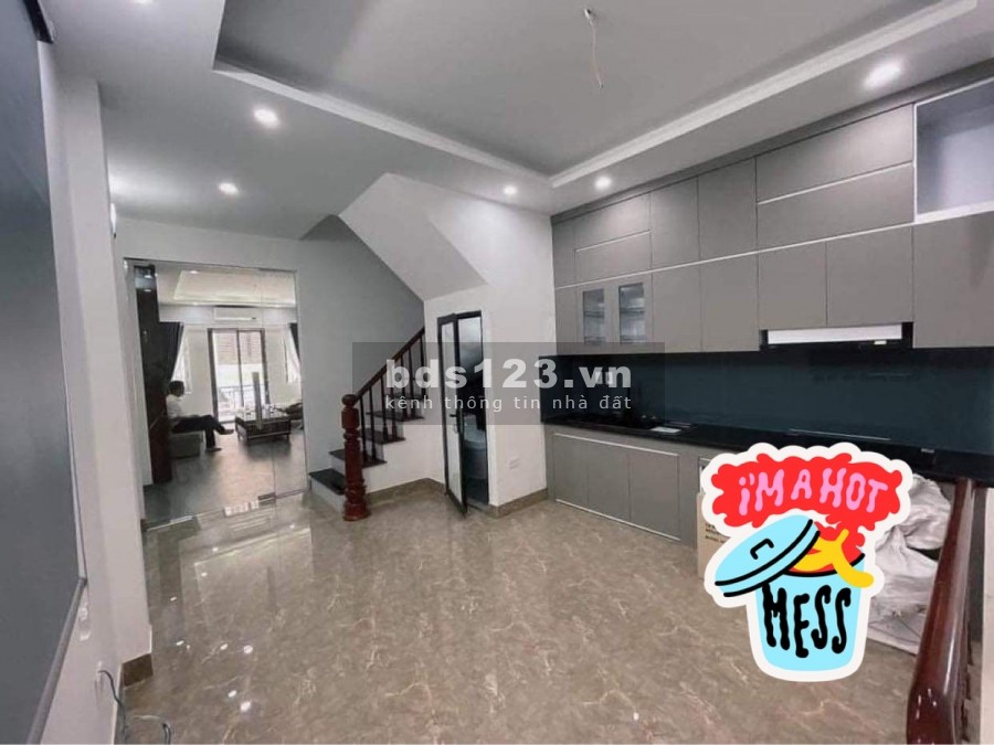 Nhà thiết kế mặt phố Tân Mai, 5 tầng hơn 8 tỷ, lô góc gara ô tô ở kd đỉnh, lh 0877771009