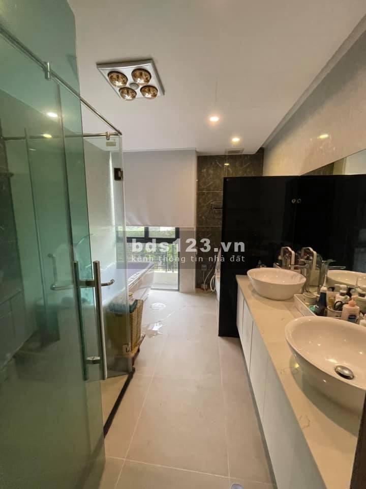 Bán biệt thự Pandora căn góc nhà vườn thang máy, bể bơi tiện ích đủ trong lòng Hà Nội