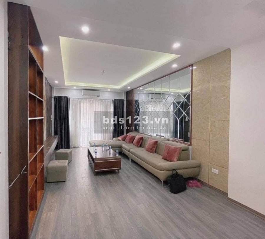 Nhà thiết kế mặt phố Tân Mai, 5 tầng hơn 8 tỷ, lô góc gara ô tô ở kd đỉnh, lh 0877771009