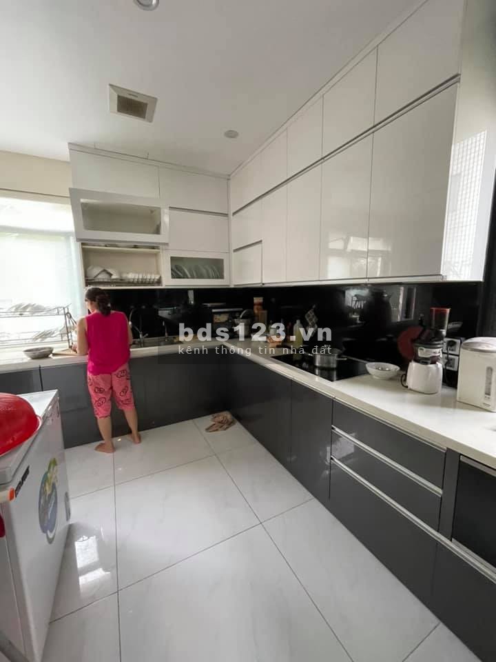 Bán biệt thự Pandora căn góc nhà vườn thang máy, bể bơi tiện ích đủ trong lòng Hà Nội