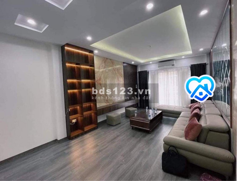 Nhà thiết kế mặt phố Tân Mai, 5 tầng hơn 8 tỷ, lô góc gara ô tô ở kd đỉnh, lh 0877771009