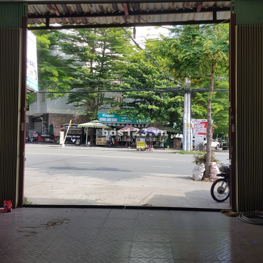 Nhà nguyên căn mặt tiền kinh doanh đường Man Thiện giá bán 11,5 tỷ, liên hệ 0911755339