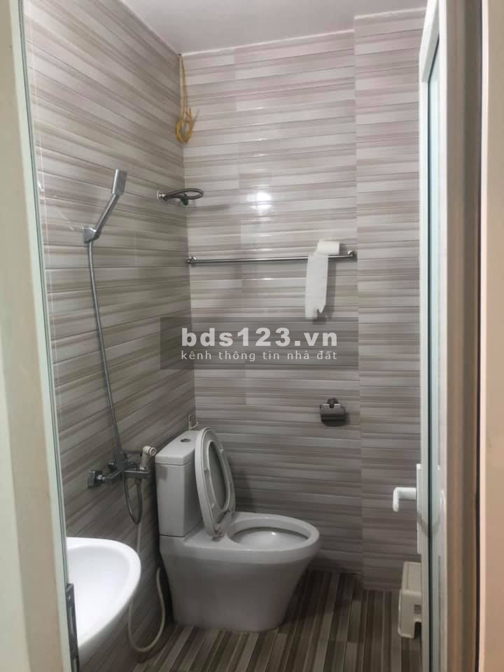 Bán nhà mặt phố Khương Đình diện tích 120m2 4 tầng, mặt tiền 4m giá bán chỉ 14 tỷ