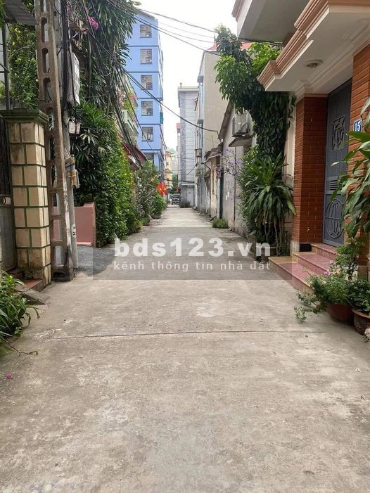 Bán nhanh đất Cổ Bi huyện Gia Lâm, giá chỉ 1,3 tỷ oto đỗ cửa liên hệ 0983253436