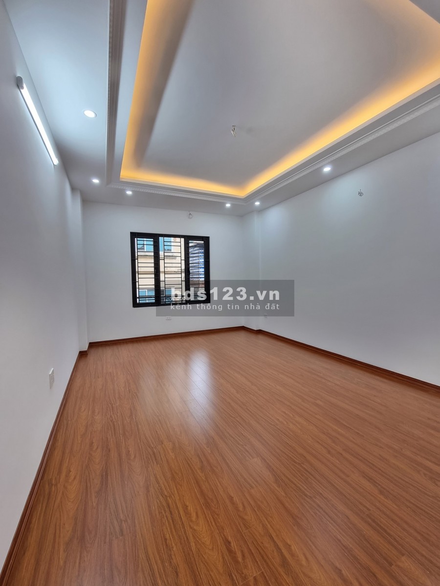 Bán nhà Khương Trung, Thanh Xuân, nhà đẹp, phân lô, dt 33m2 4 tầng, giá nhỉnh 3 tỷ