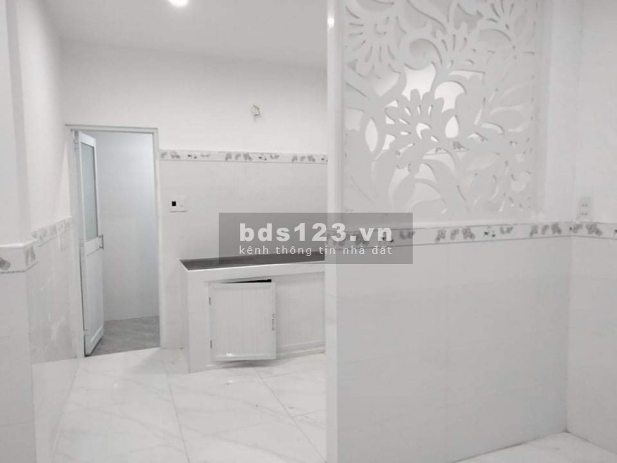 Bán nhà hẻm Vườn Lài gần chợ Tân Hương Tân Phú giá rẻ 80m2 lh 0896721788