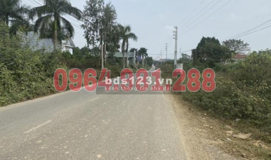 Bán gấp lô đất 2 mặt đường trục chính Bãi Dài - Đối diện Xanh Villas - Giá 9.5Tr/m2.