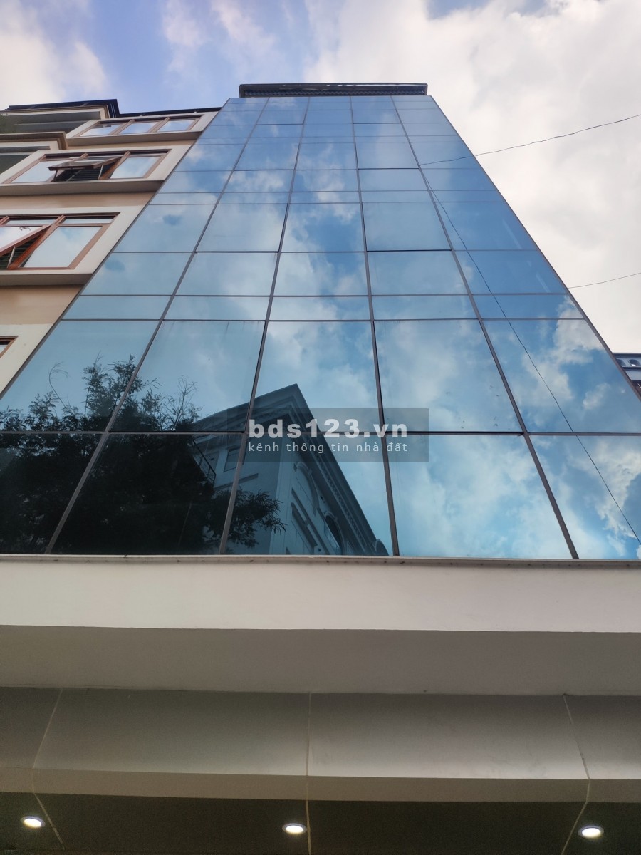 Bán nhà mặt phố La Thành Đống Đa, 7 tầng 50m2, thang máy, kinh…