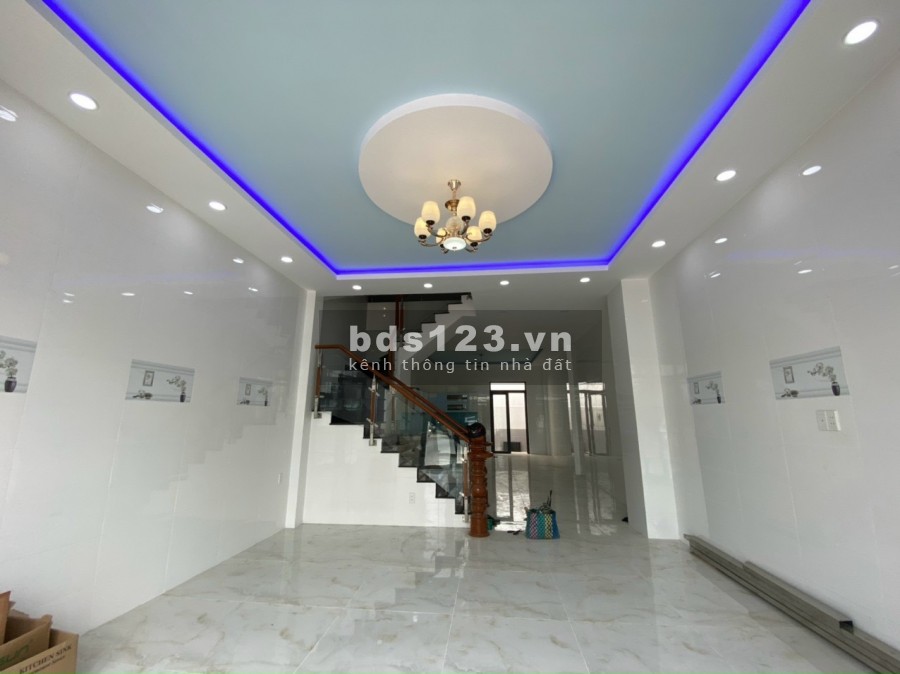 Bán nhà Bình Chánh - Nhà Xinh Residential - 1 trệt 2 lầu, SHR, trả góp LS 0%