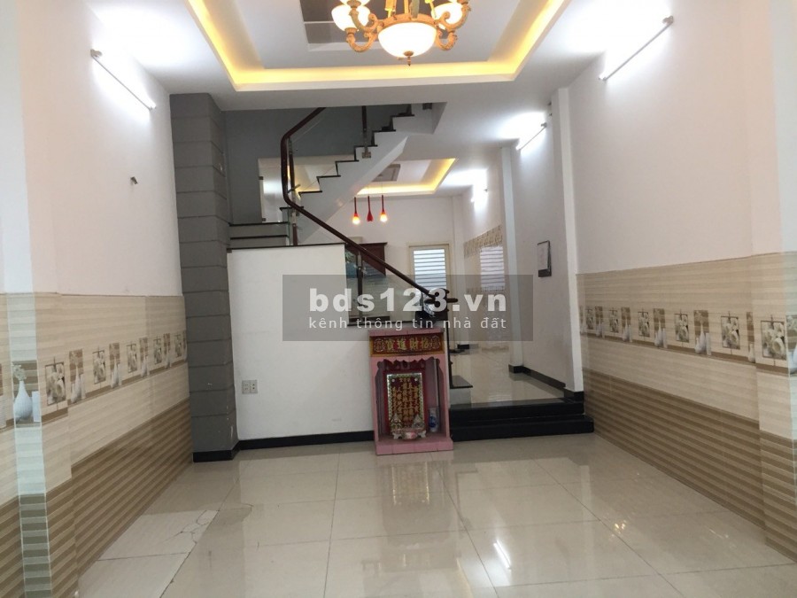 Cho thuê nhà nguyên căn mặt tiền Quận Bình Tân, tiện kinh doanh, 1 trệt, 2 lầu, giá tốt