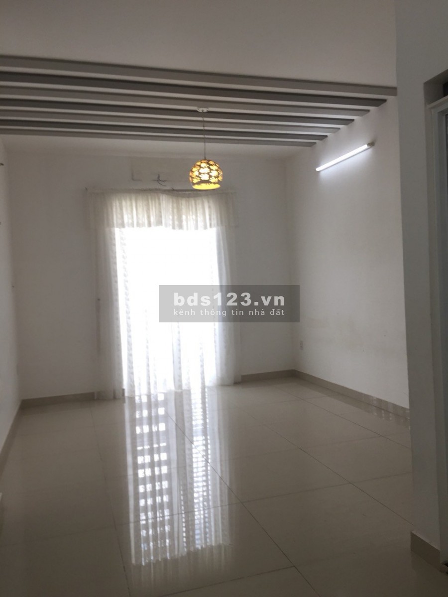 Cho thuê nhà nguyên căn mặt tiền Quận Bình Tân, tiện kinh doanh, 1 trệt, 2 lầu, giá tốt