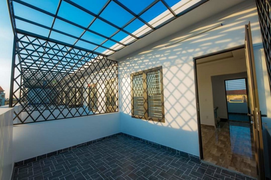 Bán 3 căn độc lập ngay sau nhà mặt đường 17 Bùi Thị Tự Nhiên, pháp lí dầy đủ, sổ sẵn