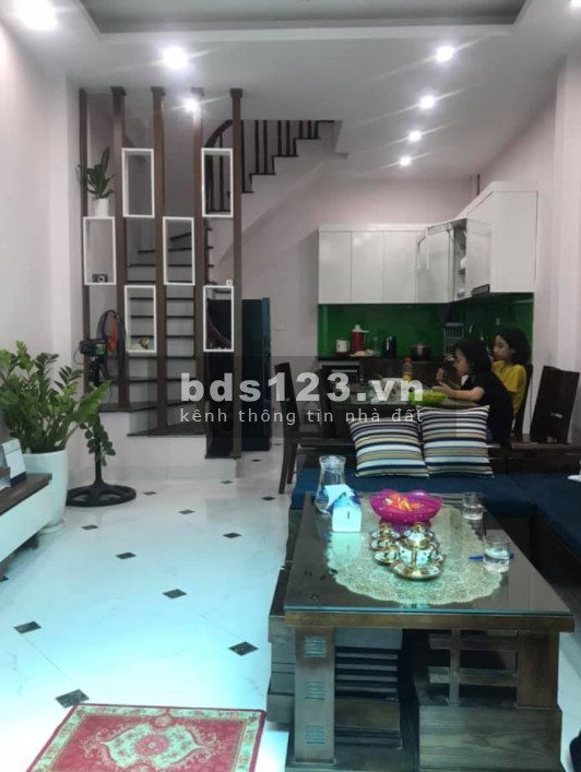 Bán nhà Phương Canh, gần ô tô tặng nội thất dt 35m2, 5 tầng mặt tiền rộng giá bán 3.15 tỷ