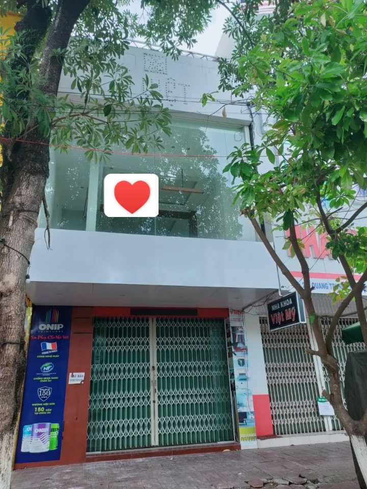Chính Chủ Cần Bán Nhanh Căn Nhà Mặt Tiền Quang Trung - TP Quảng Ngãi