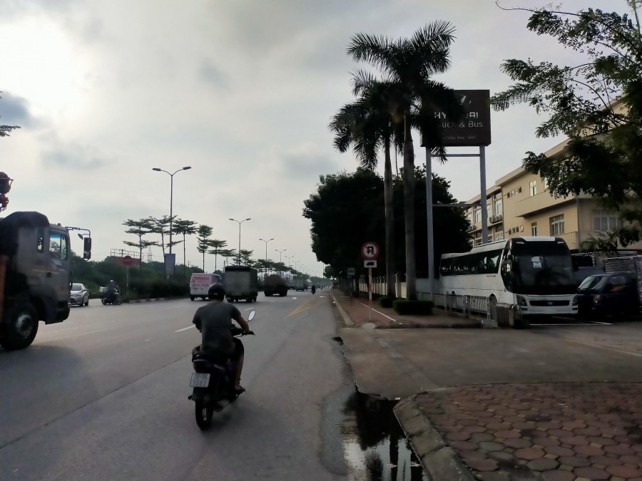 Mặt phố Thạch Bàn - Nguyễn Văn Linh, đầu tư sinh lời giữ tiền cực tốt, giá nhỉnh 5 tỷ