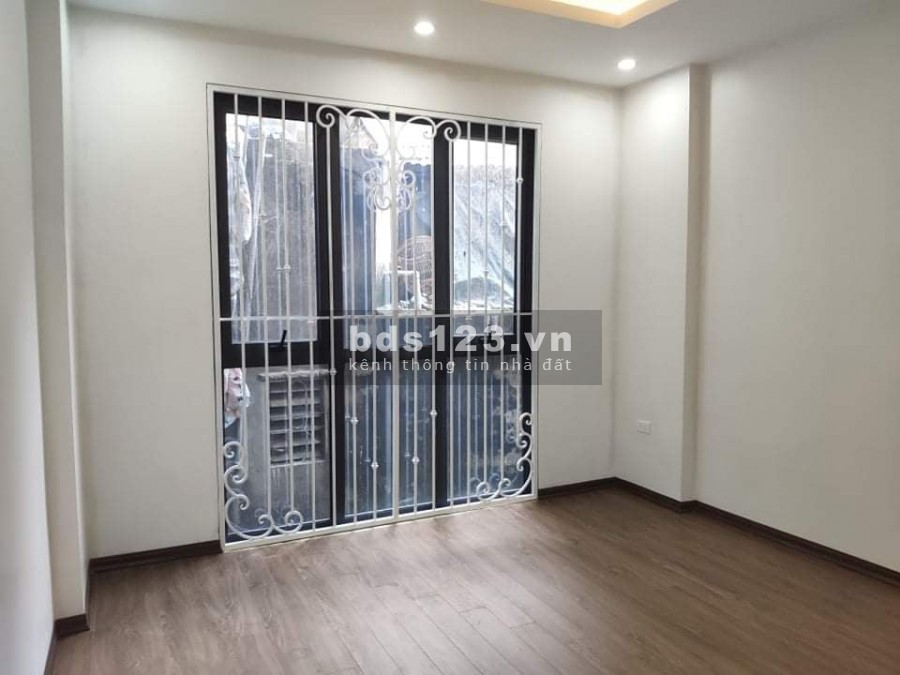/Chính chủ bán nhà nguyên căn mặt tiền Trần Quang Diện, sổ sẵn, giá bán nhỉnh 4 tỷ