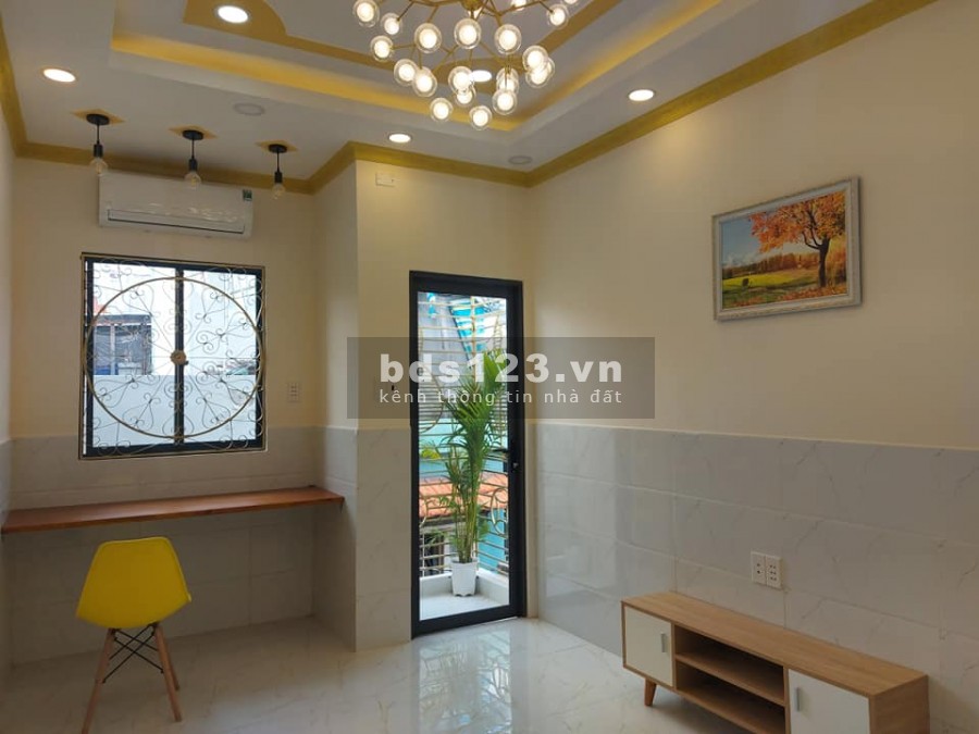Bán nhà siêu đẹp 3 tầng đúc, giá rẻ, khu. Vip Lê Văn Sỹ, Quận Tân Bình, giá tốt, để lại nội thất