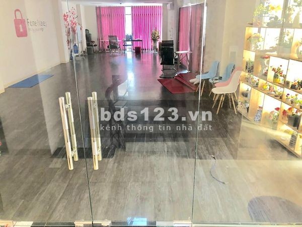 Bán tòa nhà phố Vũ Trọng Phụng dt 117m2, 9 tầng, mt 5m vị trí đắc địa doanh thu 1.4 tỷ/năm giá TL