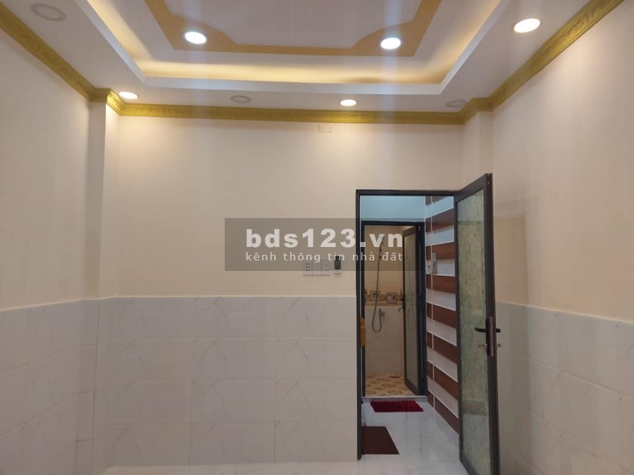 Bán nhà siêu đẹp 3 tầng đúc, giá rẻ, khu. Vip Lê Văn Sỹ, Quận Tân Bình, giá tốt, để lại nội thất
