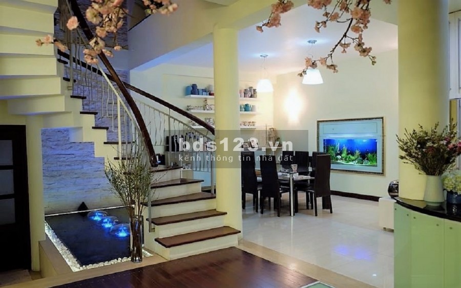 Bán nhà Đống Đa, phố Đặng Tiến Đông ô tô, thang máy, kinh doanh diện tích 80m2 5 tầng, giá 12 tỷ