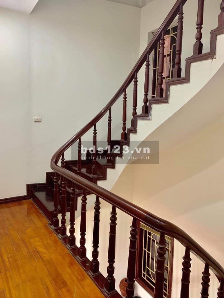 Cực hiếm nhà Nguyễn Ngọc Nại Thanh Xuân vị trí đắc địa 49/55m2, 3 tầng giá bán 5.3 tỷ