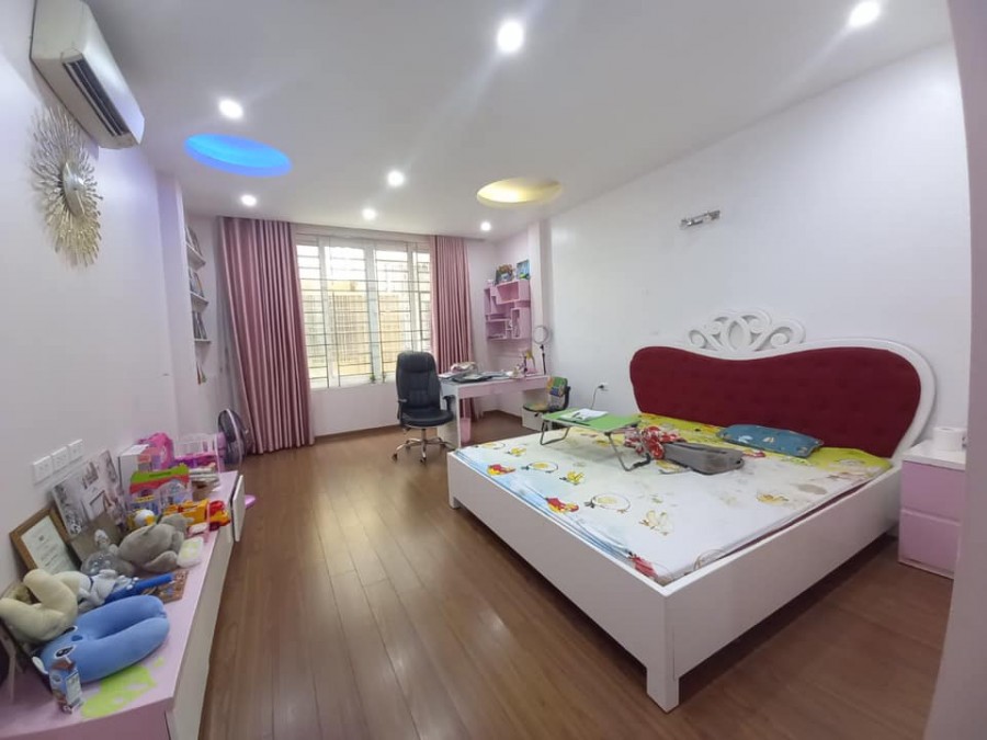 Mặt phố Trương Công Định 6 tầng kinh doanh ô tô tránh gần hồ Đầm Khê 5.7 tỷ