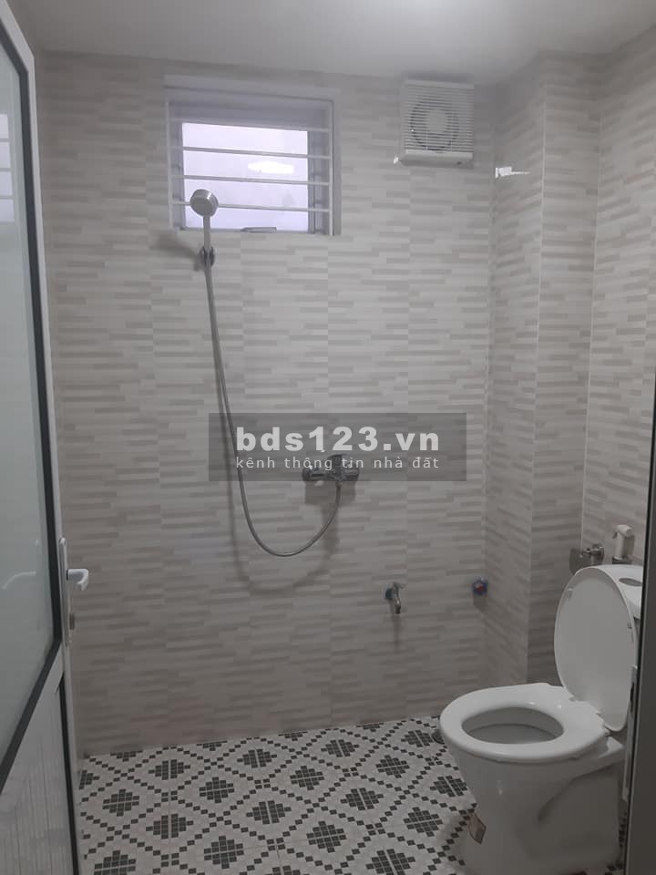 Siêu phẩm quận Thanh Xuân, diện tích 45m2 đúc kiên cố 5 tầng giá nhỉnh 5 tỷ, sổ đẹp