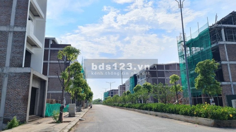 Bán đất KĐT Park Hill đối diện trường THPT chuyên Vĩnh Phúc liên hệ 0988758886