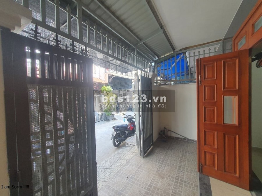 Bán Nhà Thạnh Xuân, Quận 12 giá bán 3.5 tỷ diện tích 60Mm2, ngang 5m BTCT hẻm xe hơi