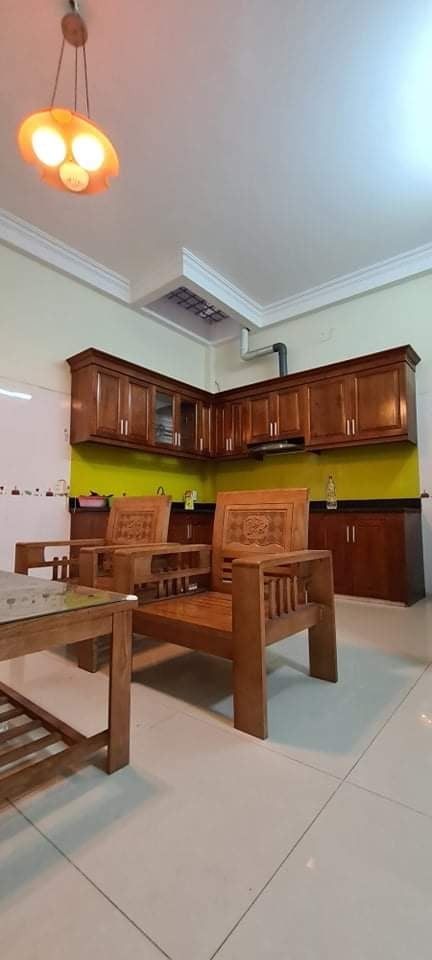 Bán nhà Mậu Lương dt 50m2, mt 5m, Kiến Hưng, Hà Đông, view sân bóng, giá 5.4 tỷ, lh 0869298268