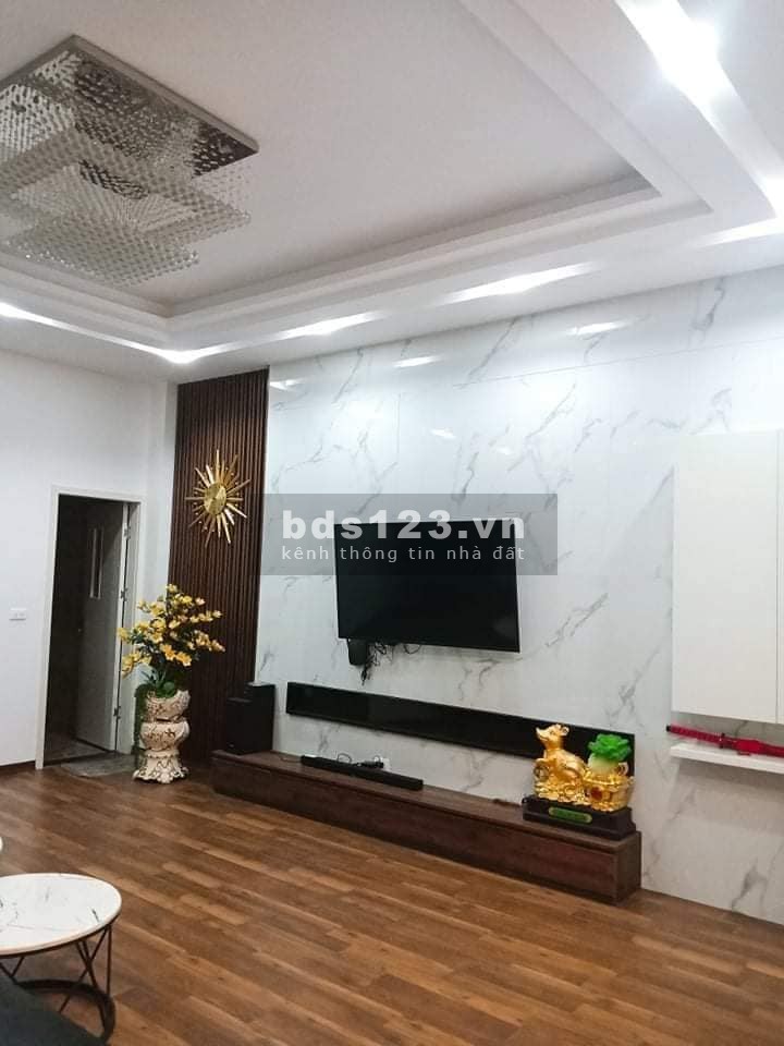 Nhà ngõ 117 Nguyễn Sơn, 95m2x5 tầng, MT 5m, oto tránh, kinh doanh, nhỉnh 12 tỷ, 0818962345