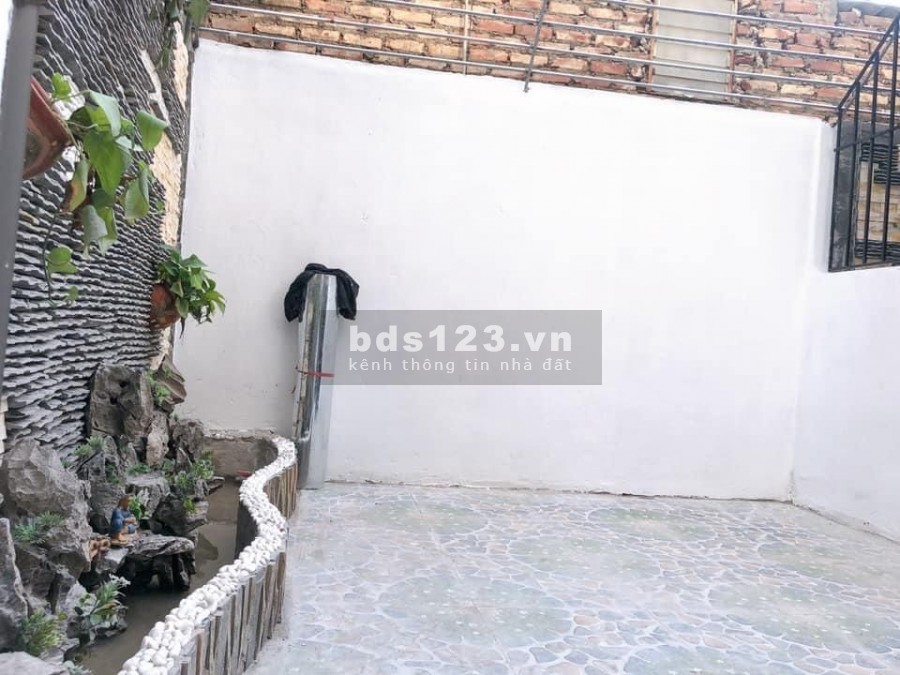 Bán nhà đẹp đúc kiên cố 5 tầng mt 6m, hạ chào mạnh, diện tích 36m2, còn mới, kiến trúc đẹp