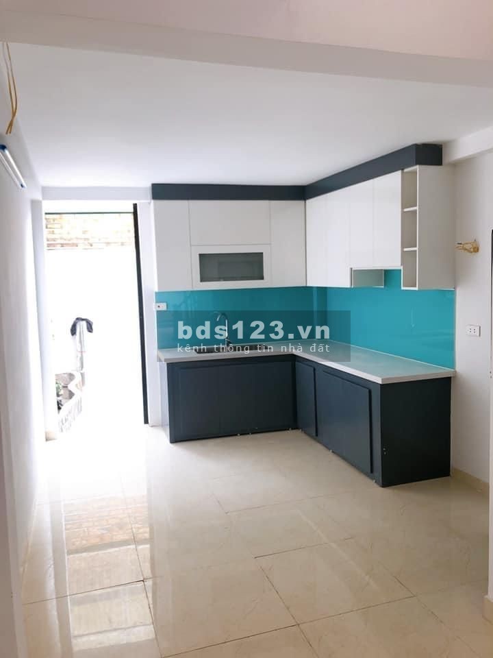 Bán nhà đẹp đúc kiên cố 5 tầng mt 6m, hạ chào mạnh, diện tích 36m2, còn mới, kiến trúc đẹp