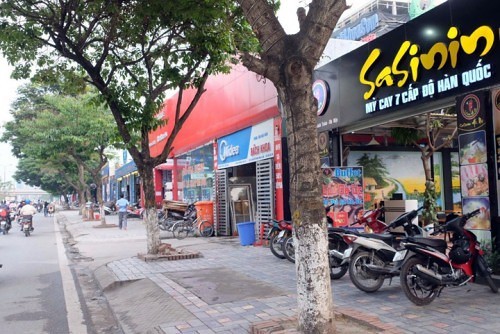 Mặt phố Xuân Thuỷ lô góc xây 8 tầng thang máy, kinh doanh Quận Cầu Giấy, giá 19.5 tỷ