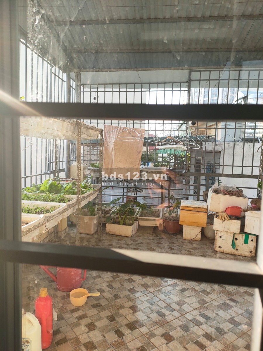 Bán nhà Đê La Thành, đẳng cấp trung tâm, thông tứ tung, 46m2 3.95 tỷ