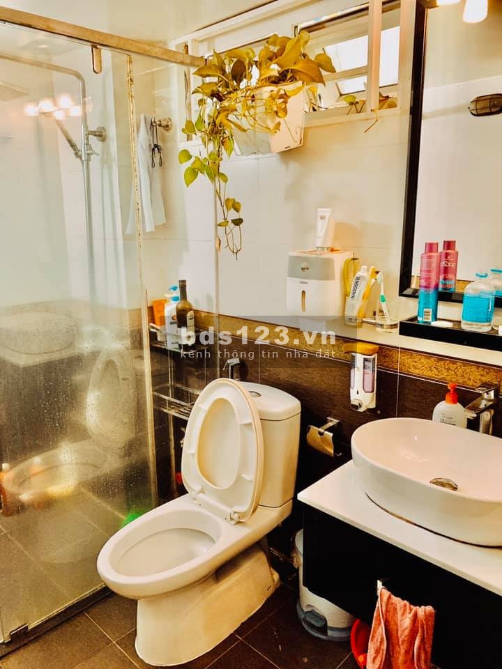 Biệt thự tiện ích làng việt kiều nội thất đẳng cấp, căn góc 7 tầng thang máy, giá bán 12.7 tỷ