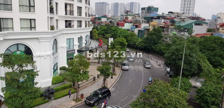 Bán gấp nhà phố Nguyễn Trãi Thanh Xuân dt 51m2, 5 tầng, mt 5m vị trí rất đẹp, ở, kd tuyệt vời